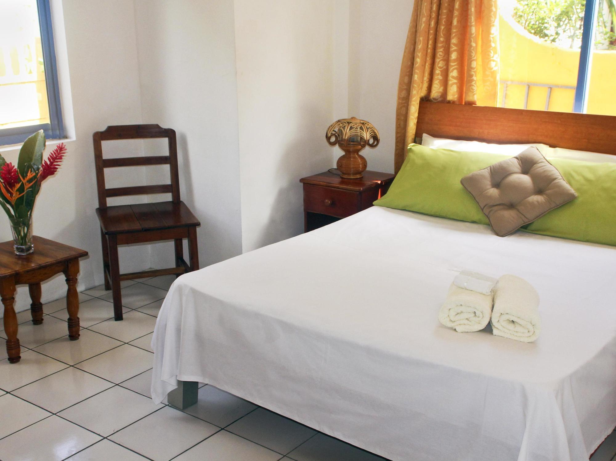 Vicky'S Holiday Apartment Beau Vallon  Eksteriør bilde